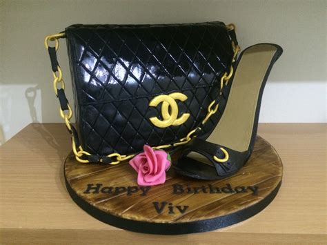 chanel handbag cake ideas|Chanel bag cake cut out.